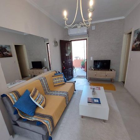 Anatoli Apartment Перама Екстериор снимка